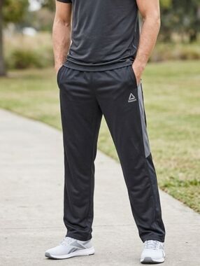 Reebok Men's Black/Grey Stripe Woven Speedwick Athletic Joggers Pants Workout XL